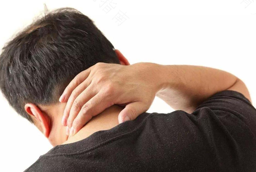 后脖筋疼是怎么回事儿 后脖筋疼是怎么回事儿