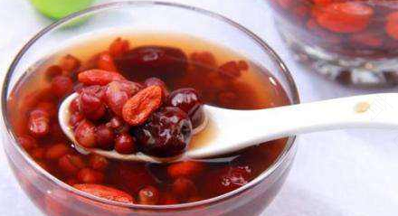 乳腺癌康复患者能不能吃枸杞 乳腺癌康复患者能不能吃枸杞