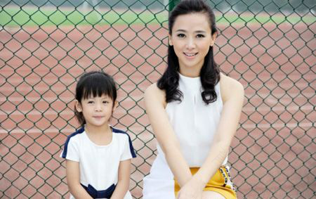 明星辣妈育儿　各有妙招