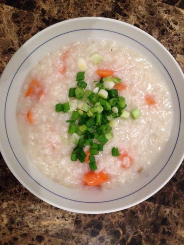 感冒发烧可以吃胡萝卜粥吗 感冒发烧可以吃胡萝卜粥吗