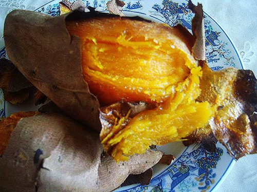 拉肚子能不能吃烤红薯?