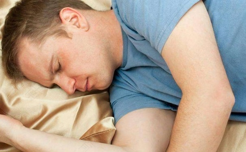 晚上睡觉磨牙齿有什么办法 晚上睡觉磨牙齿有什么办法