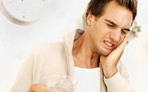 夜间牙疼的厉害怎么办,盐水不行