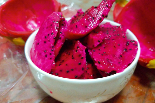 腮腺炎能吃香蕉和火龙果吗 腮腺炎能吃香蕉和火龙果吗