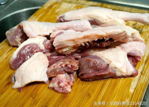 感冒发烧能不能吃鸭肉 感冒发烧能不能吃鸭肉