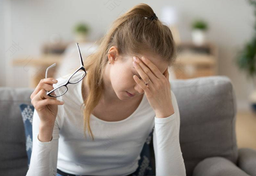 幼犬精神状态不好怎么办 幼犬精神状态不好怎么办