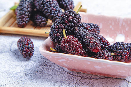 两条大腿麻木是什么原因 两条大腿麻木是什么原因