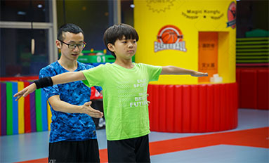 孩子总比别人“慢半拍”？别当心不是笨，运用“反应训练”能改善