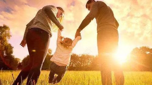 原生家庭让我自卑 原生家庭让我自卑