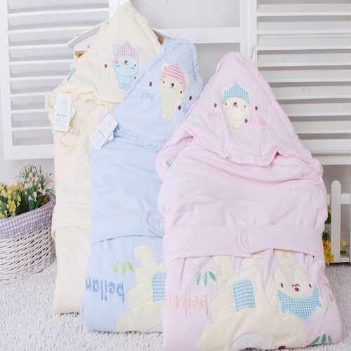 新生儿抱被和睡袋哪个实用 新生儿抱被和睡袋哪个实用