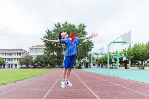 运动场——男人显示能力的地方