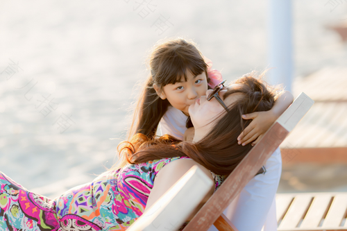 家有女儿一定要这样培养 家有女儿一定要这样培养