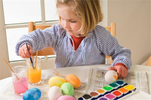 如何有效的教孩子认识颜色