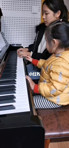 少儿钢琴启蒙第一步让孩子听见声音