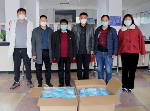 拜耳滇虹药业集团捐赠六万个医用口罩助力防疫工作
