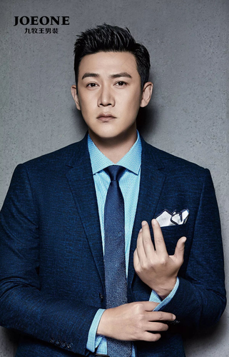 享秋日阳光,陆毅教你自然呵护秘诀 享秋日阳光,陆毅教你自然呵护秘诀