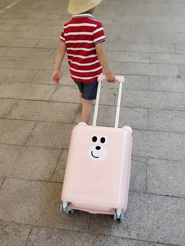 稚行趣萌小耳朵拉杆箱 专属于孩子的旅行伴侣 稚行趣萌小耳朵拉杆箱 专属于孩子的旅行伴侣