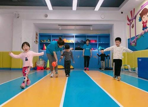 澳大利亚运动科学实验室赴内蒙古助力儿童体适能建设 澳大利亚运动科学实验室赴内蒙古助力儿童体适能建设