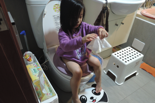 幼儿园老师说孩子身上臭臭的