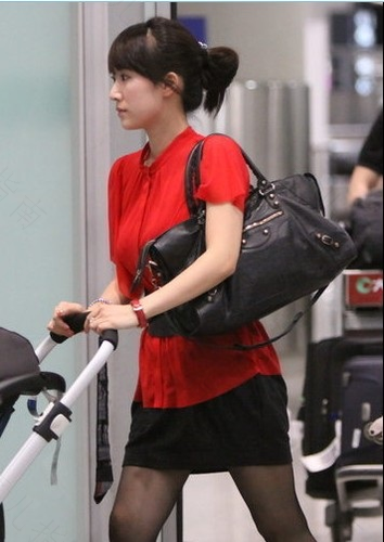 明星妈妈教你产后变骨感 明星妈妈教你产后变骨感