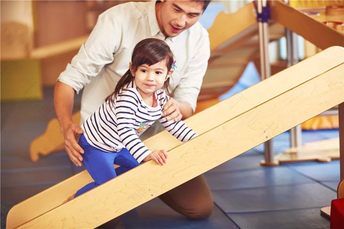 怎么教育小女孩自我保护意识 怎么教育小女孩自我保护意识