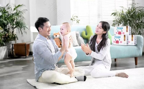 宝宝什么时候脱纸尿裤比较合适