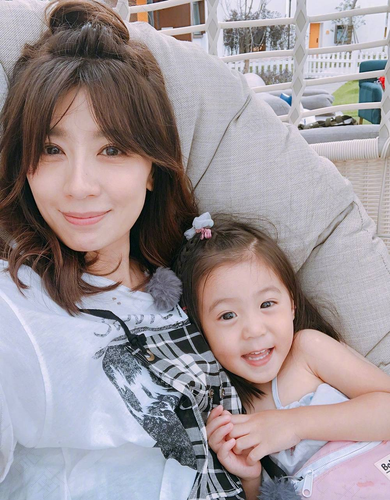 贾静雯的女儿叫什么名字 贾静雯的女儿叫什么名字