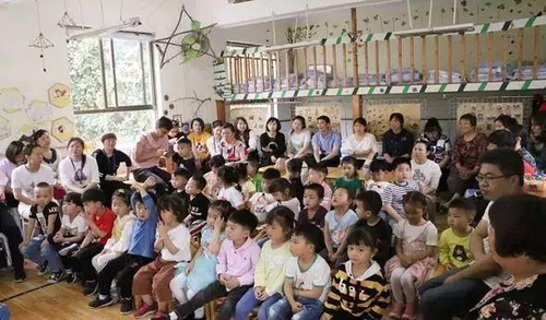 公立幼儿园和私立幼儿园的区别是什么 公立幼儿园和私立幼儿园的区别是什么